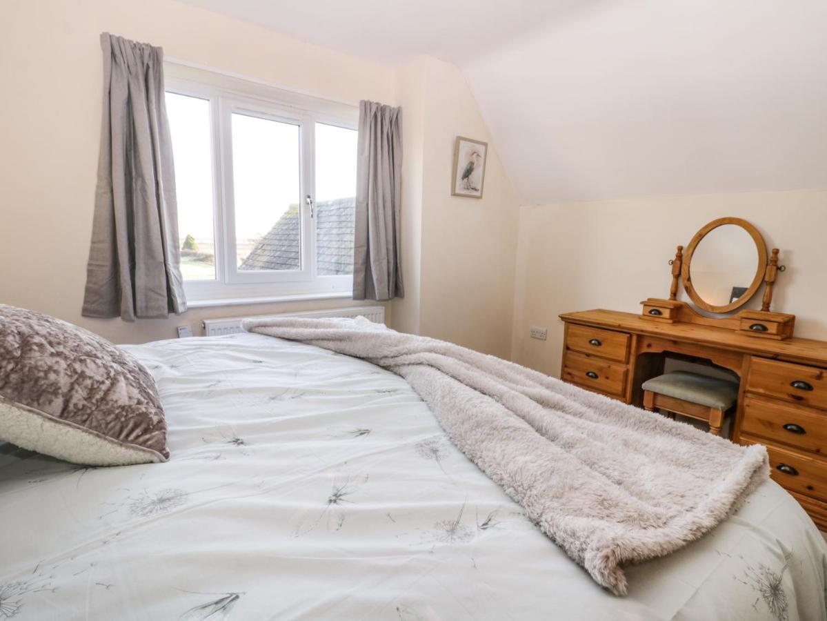 1 Woodhouse * Kingston upon Hull